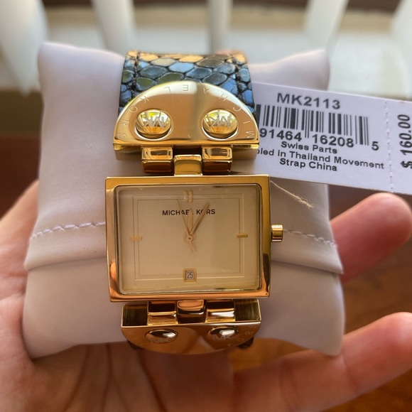 Michael Kors watch - Picture 2 of 5